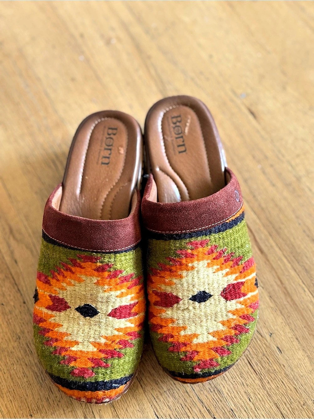 Born Women's Woven Geometric Mules in Green & Red - Picture 2 of 8